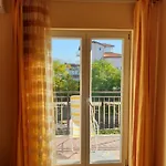 Danja Apartment *